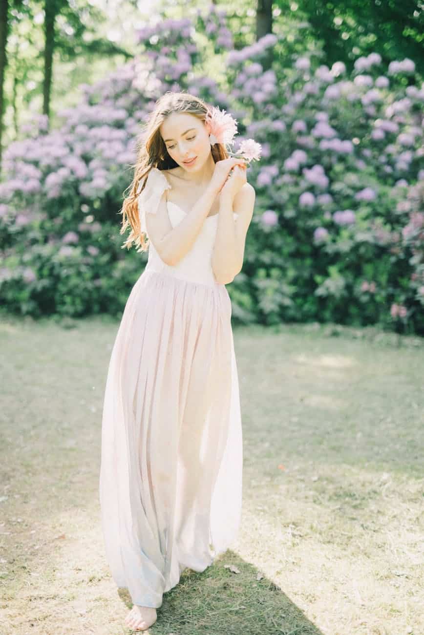 woman dress walking on a garden